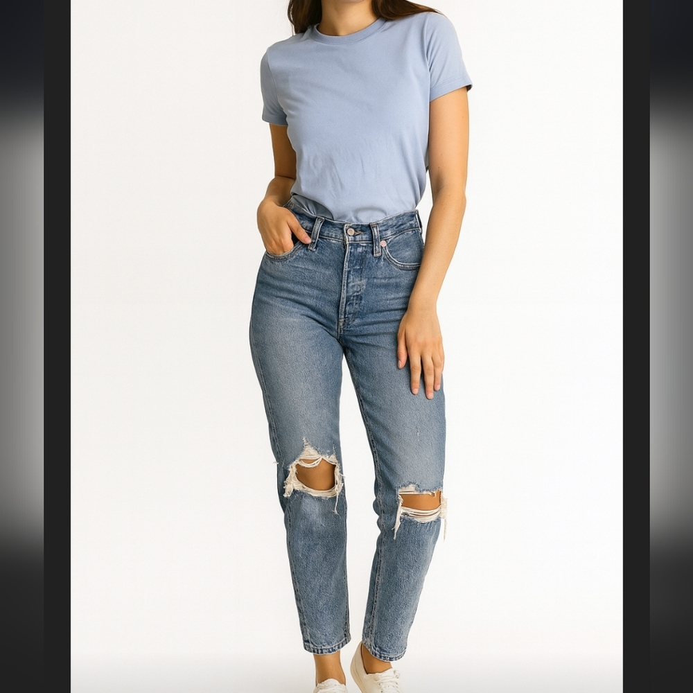Abercrombie & Fitch Curve Love Mom Jeans Medium Wash petite